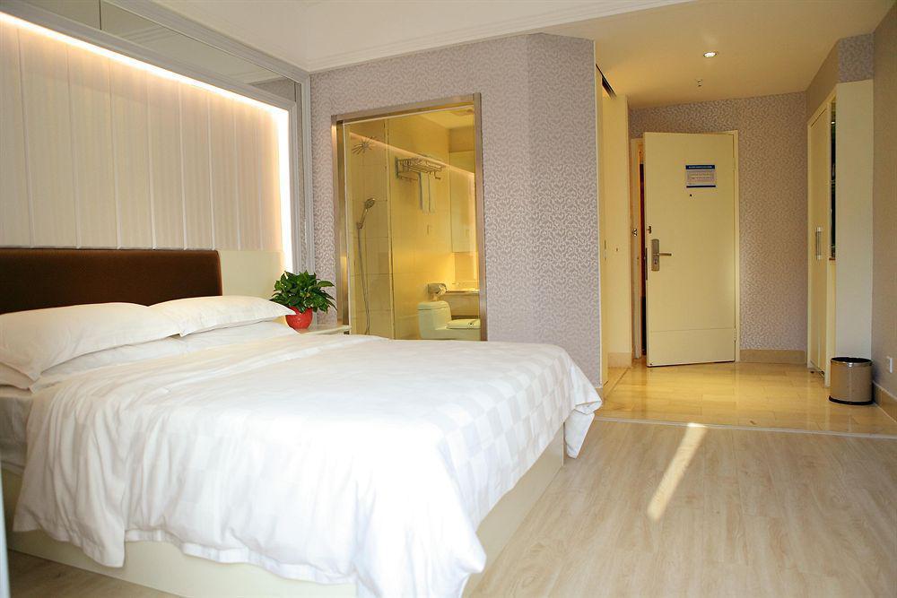 Bluesky Hotel Kanton Exterior foto
